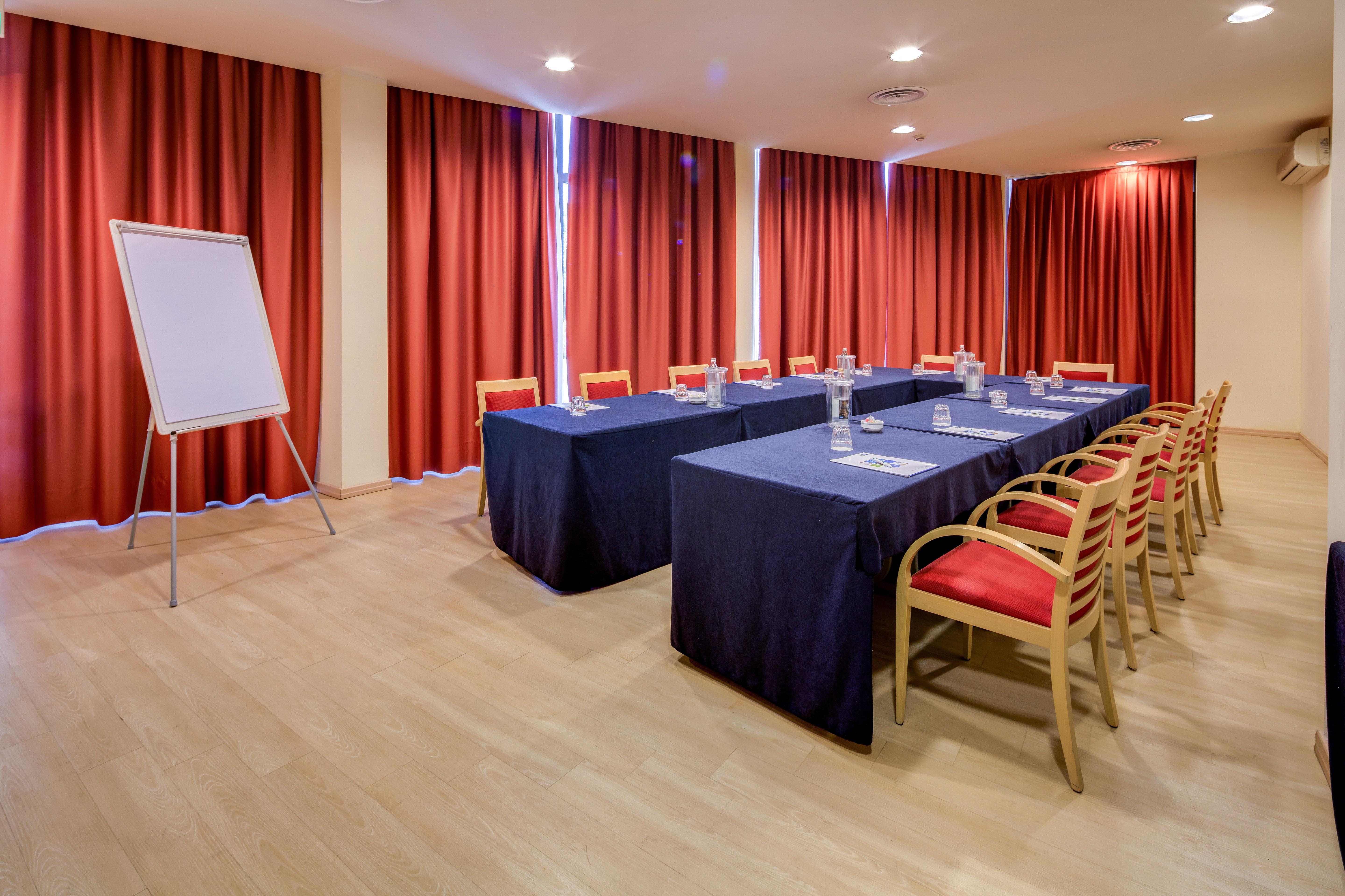 Holiday Inn Express Parma By Ihg Exteriér fotografie